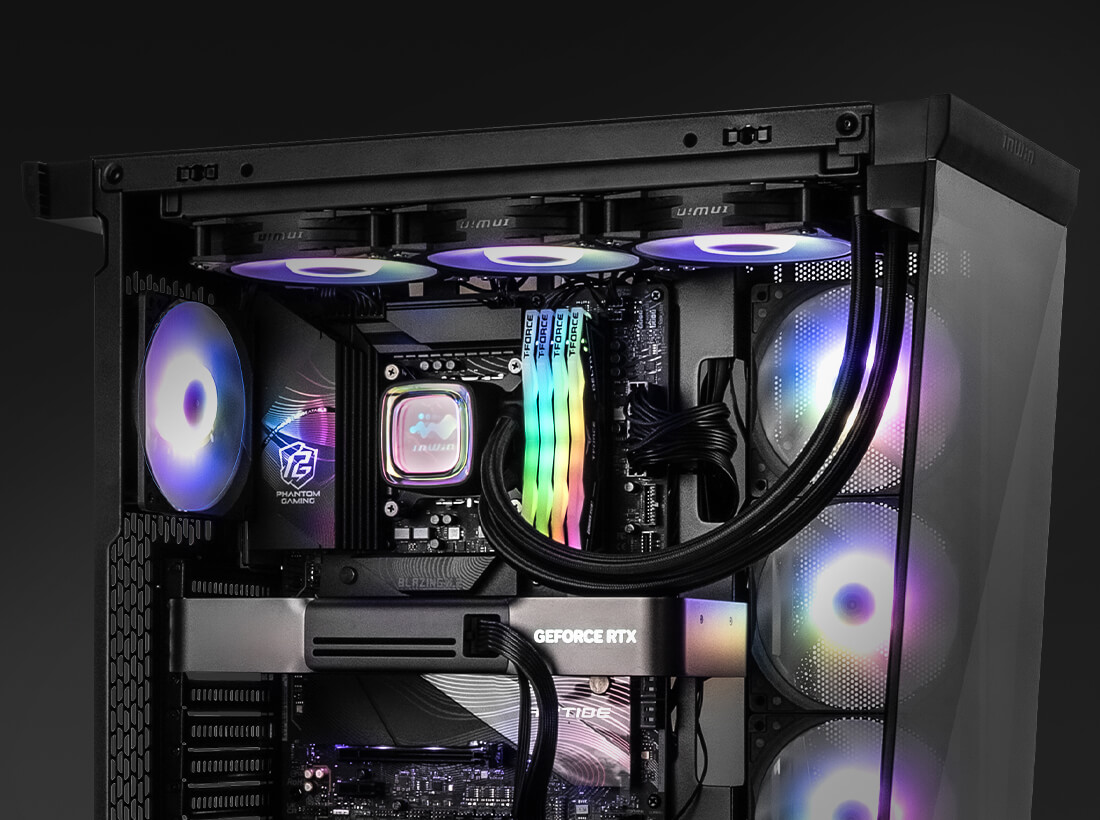 W50 支援 E-ATX、ATX、Micro-ATX、Mini-ITX 與背插式主機板